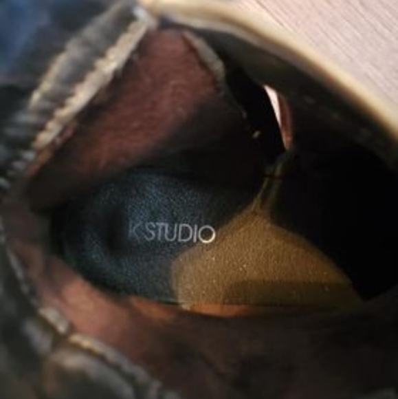 Booties - Picture 5 of 5